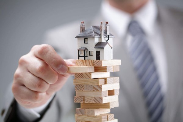 Property Attorneys – 7 Important Services They Provide
